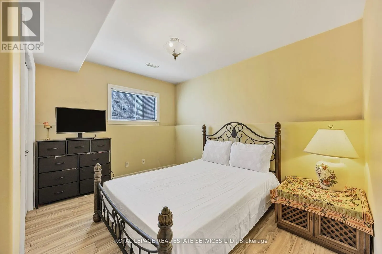 96 46TH STREET N