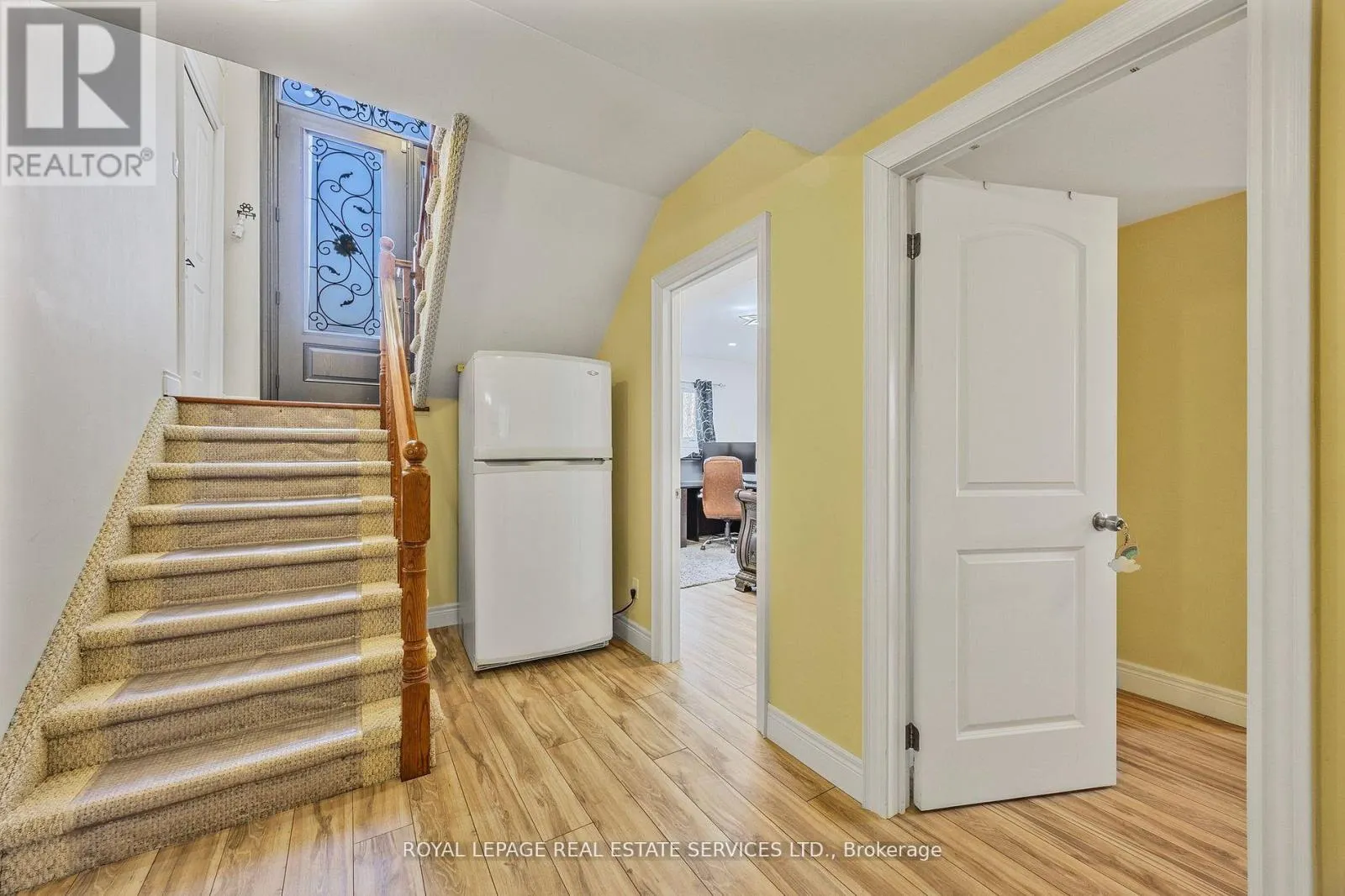 96 46TH STREET N