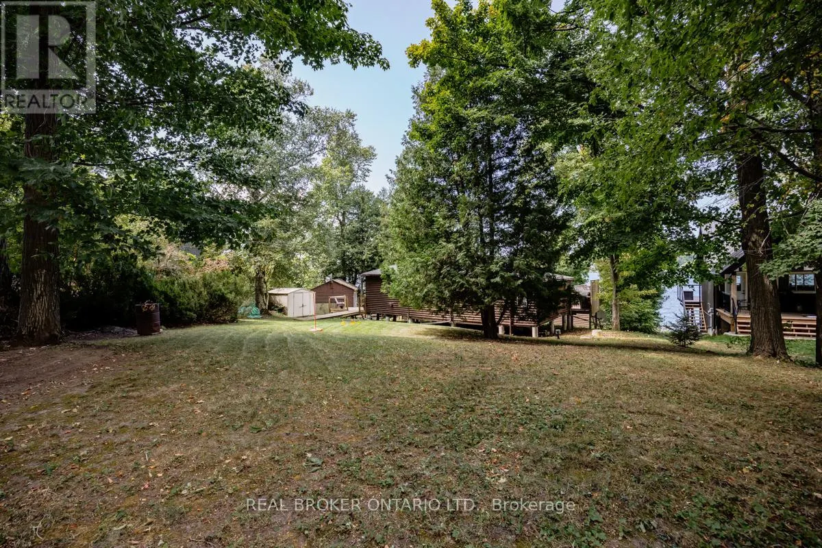 70 IVY LANE