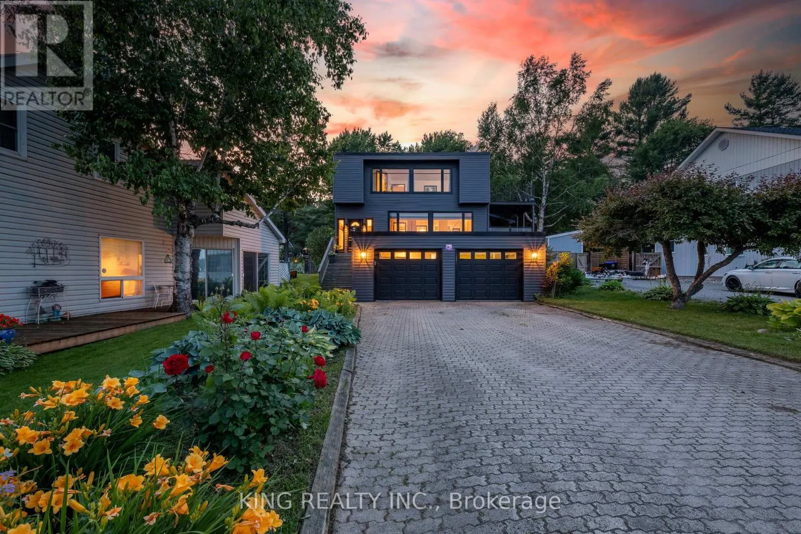 602 CHAMPLAIN ROAD