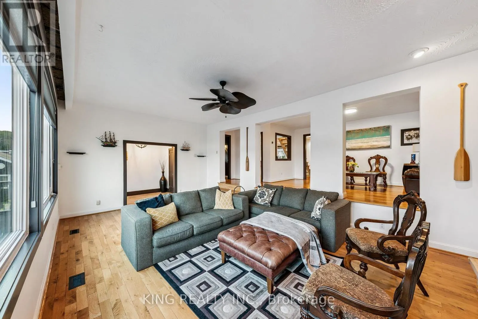 602 CHAMPLAIN ROAD