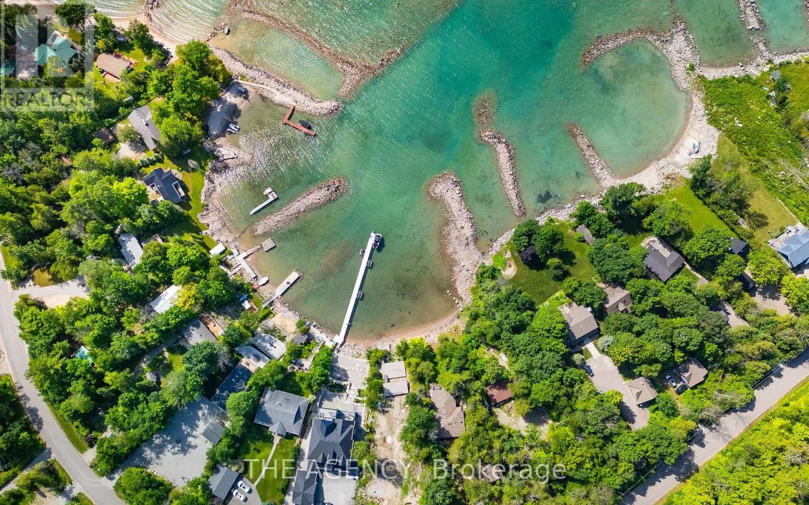 466 SILVER BIRCH DRIVE