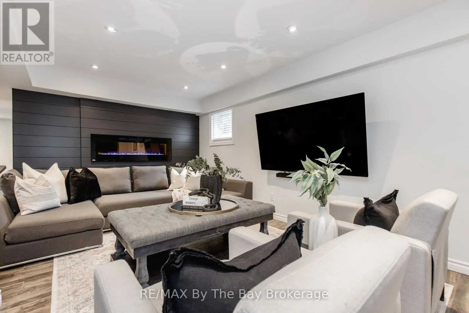 11 BASSWOOD DRIVE