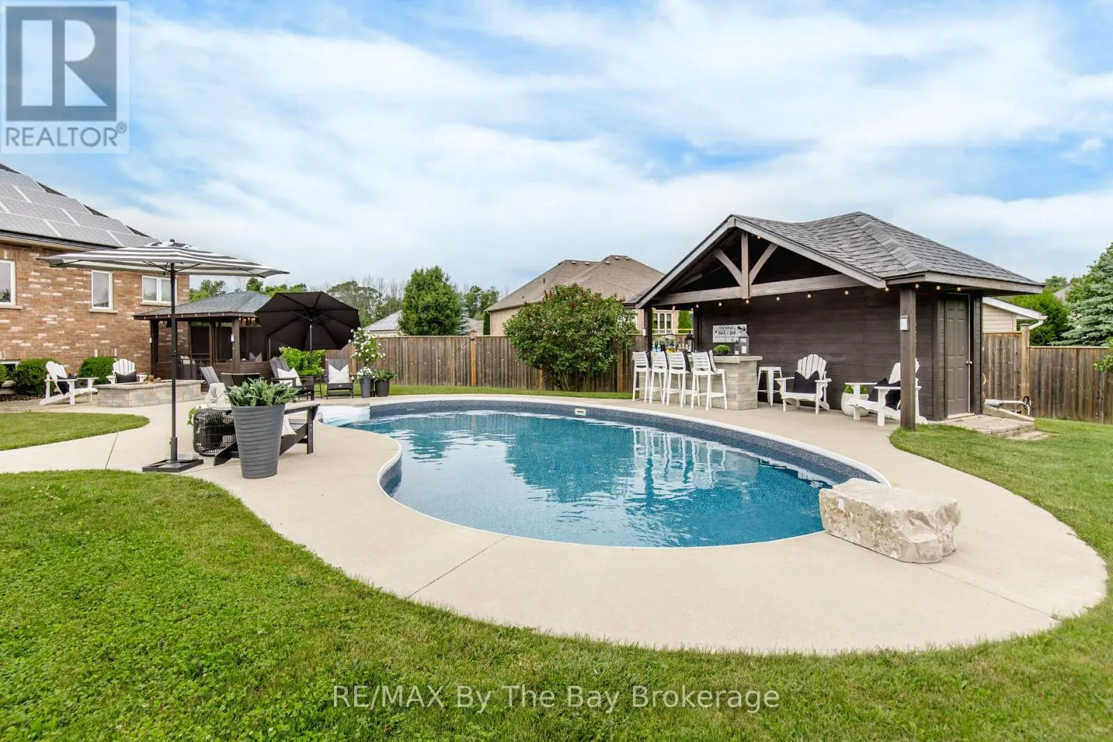 11 BASSWOOD DRIVE