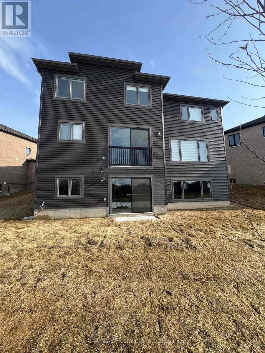 13 DEL RAY CRESCENT