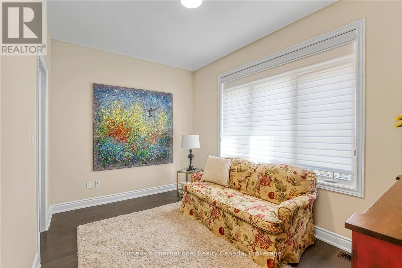 4 EMERSON MEWS