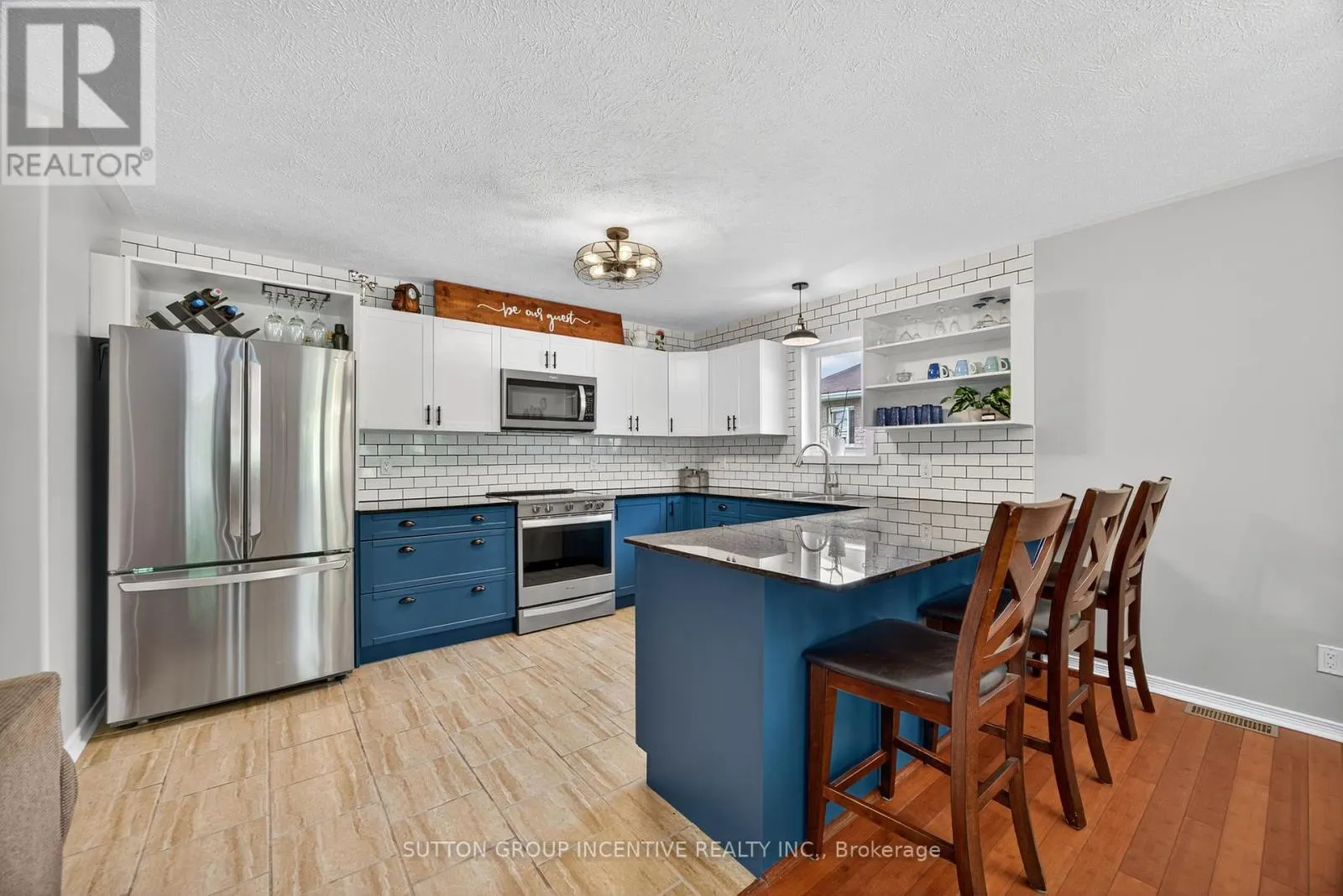 1084 HARBOURVIEW DRIVE