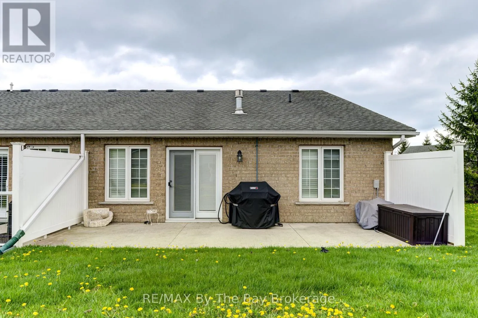 122 MEADOW LANE
