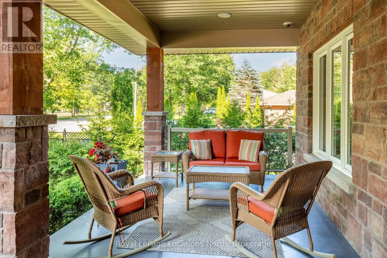 77 KNOX ROAD W