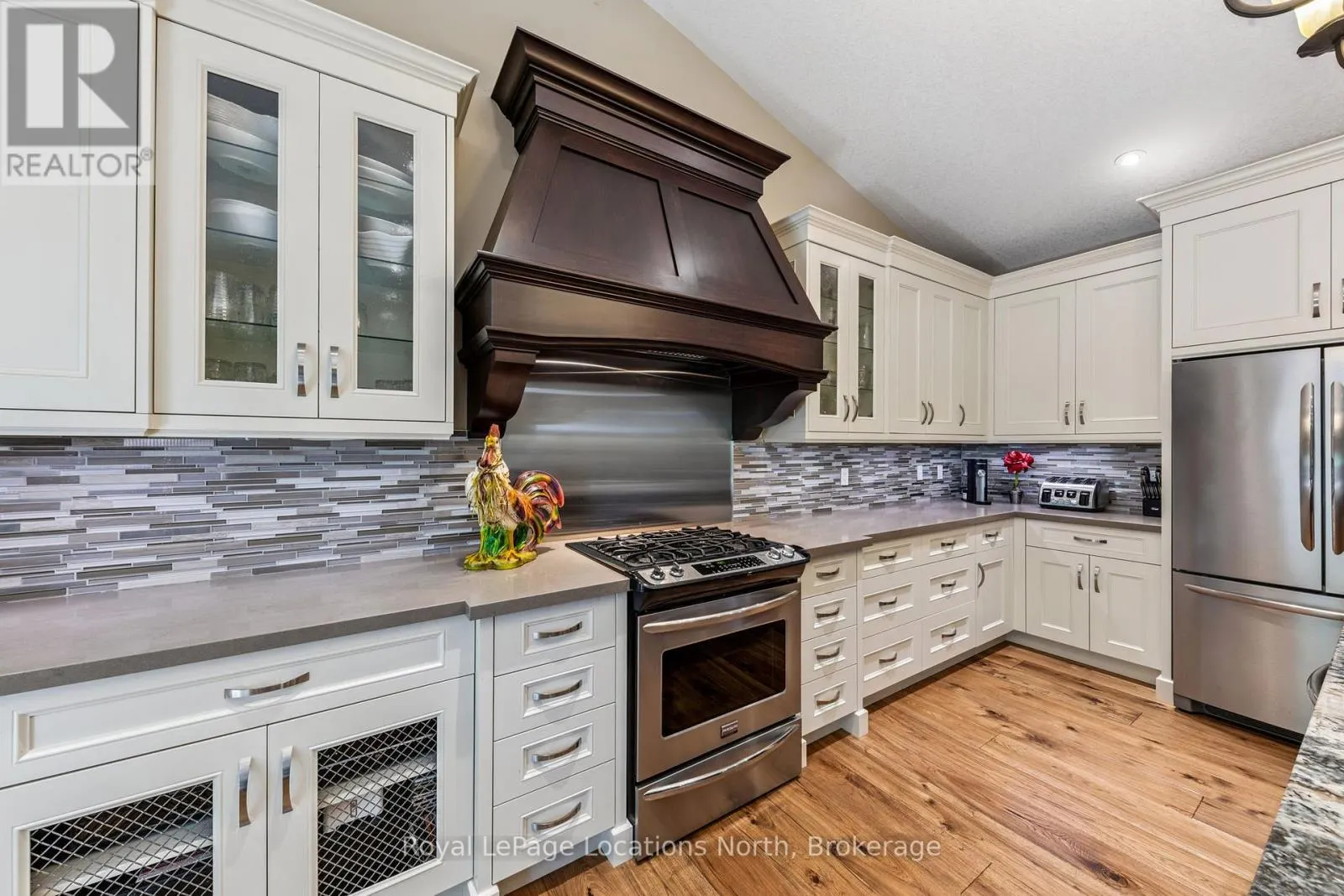 77 KNOX ROAD W
