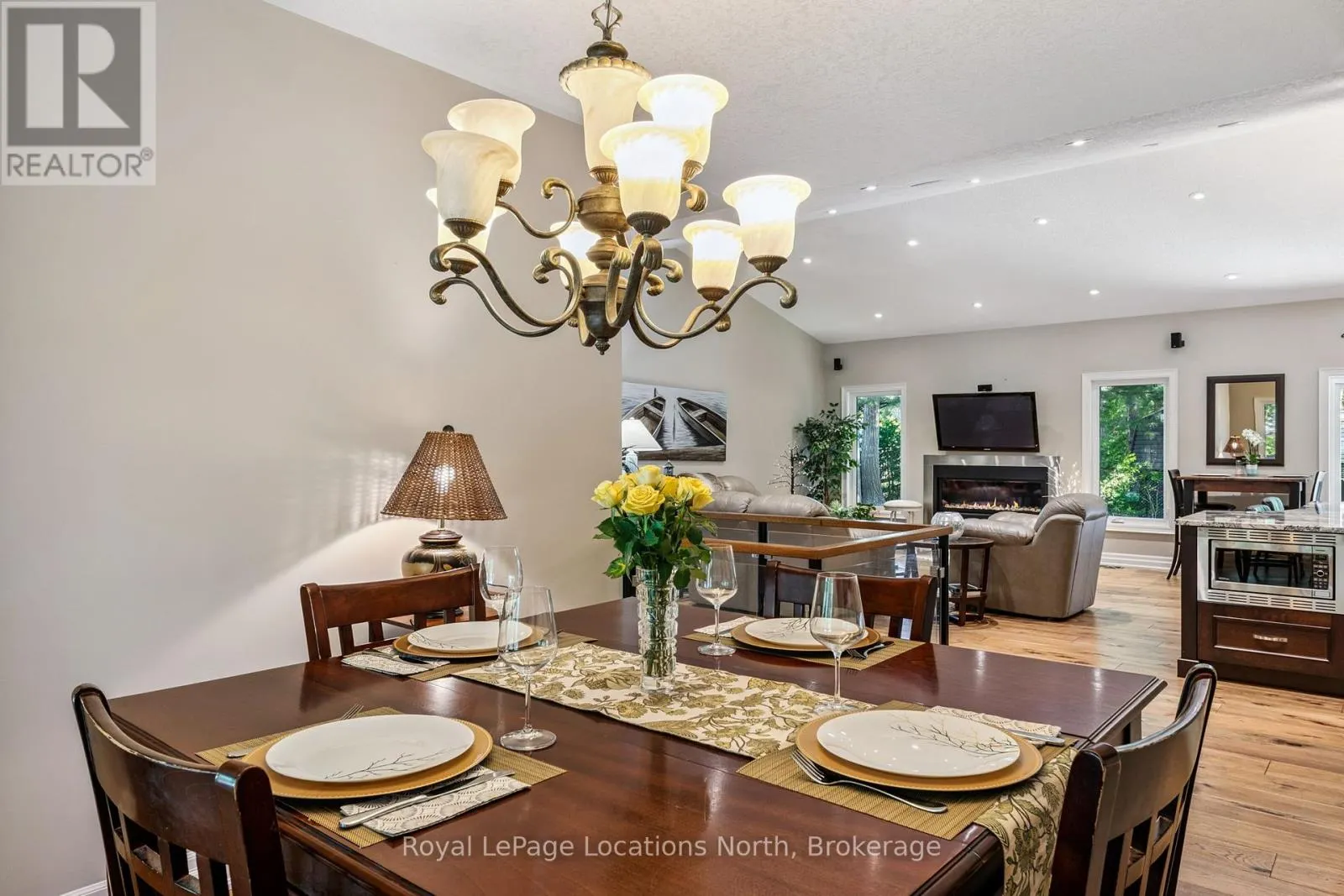 77 KNOX ROAD W