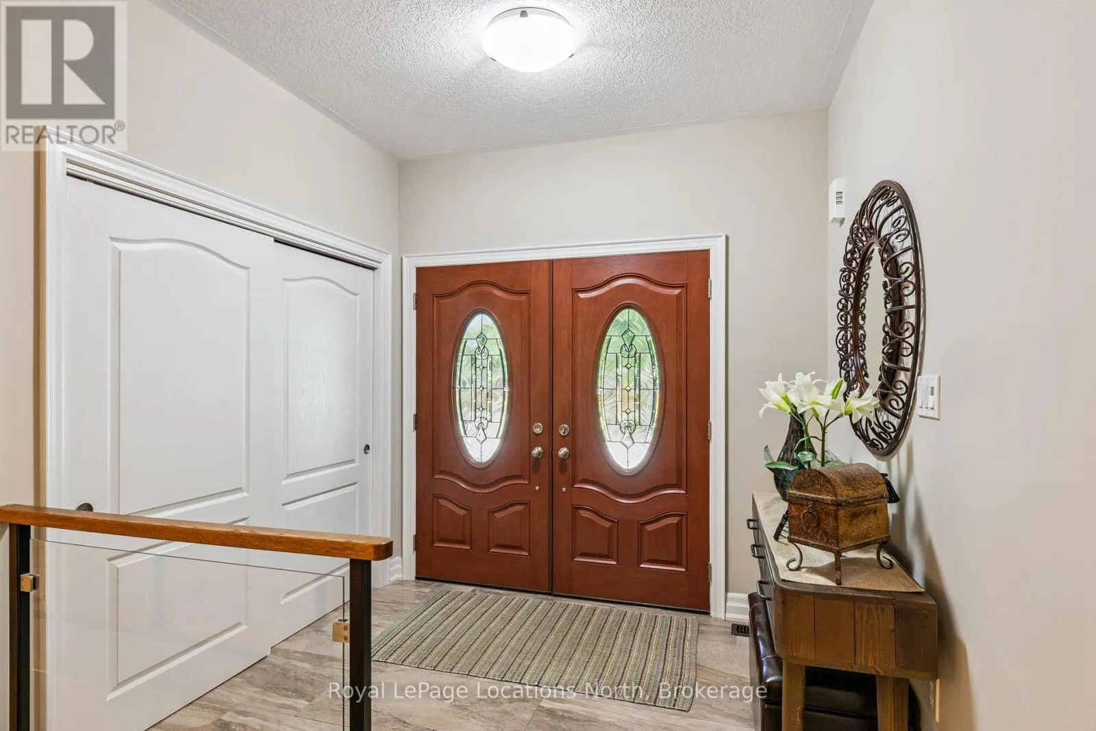 77 KNOX ROAD W