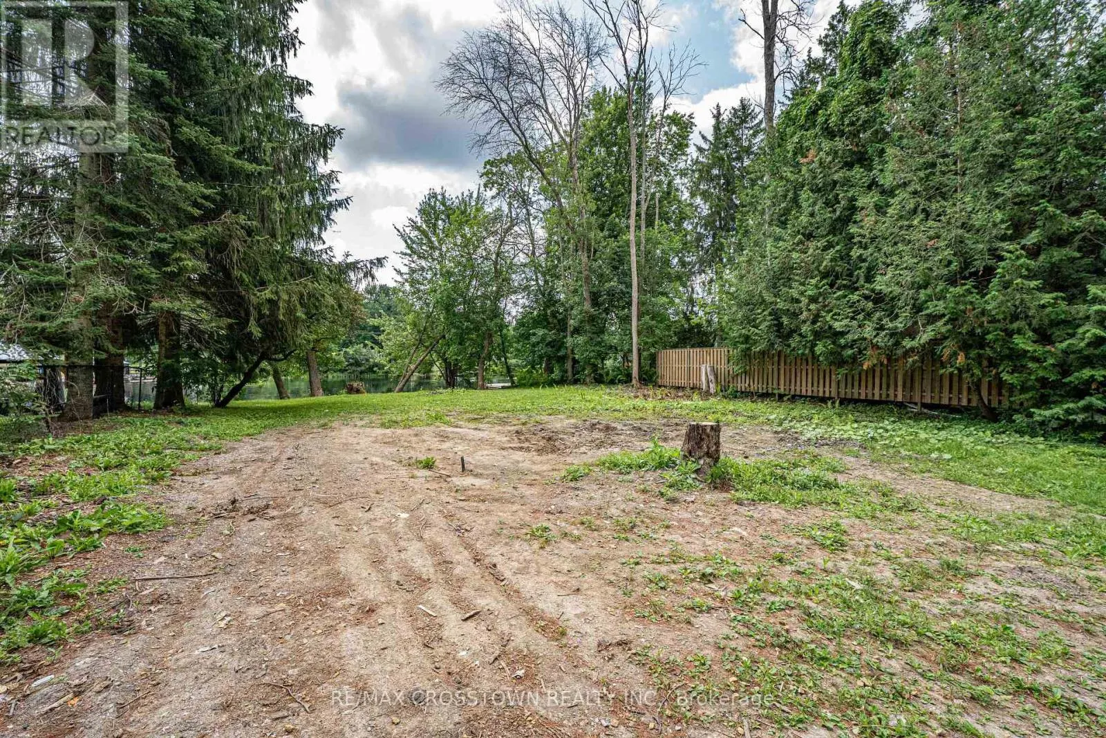 1705 PENINSULA PT ROAD
