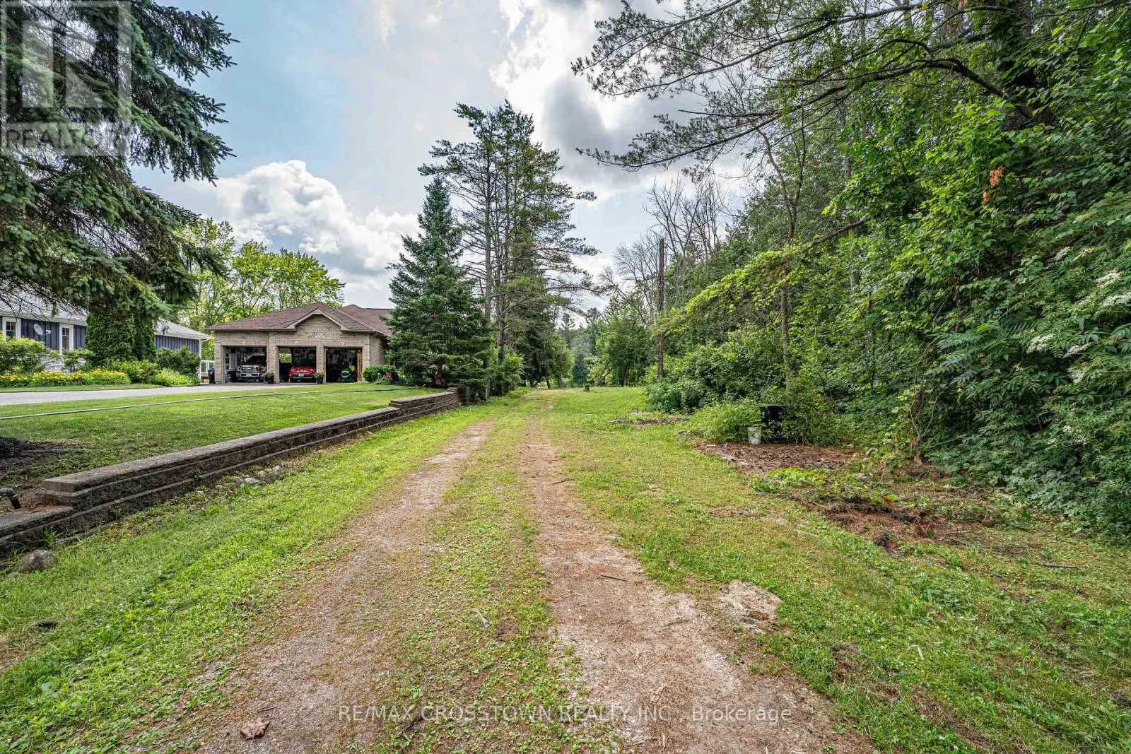 1705 PENINSULA PT ROAD