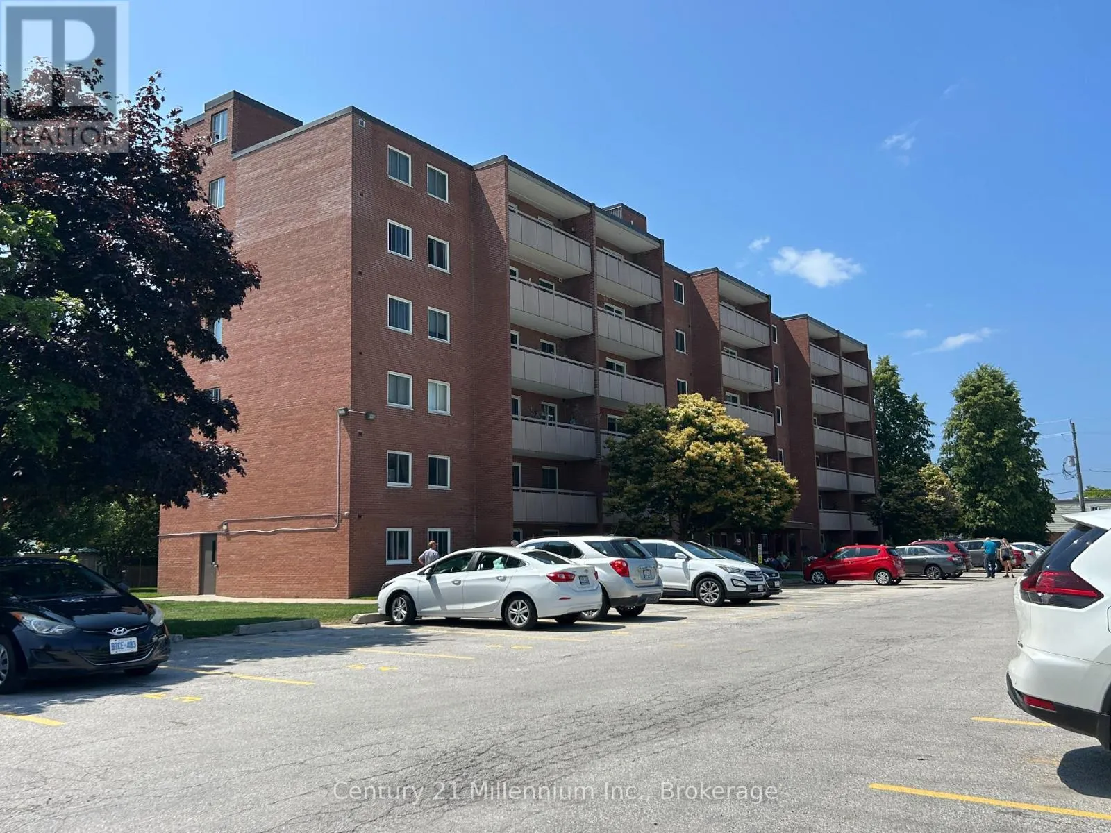 202 - 460 ONTARIO STREET, #202