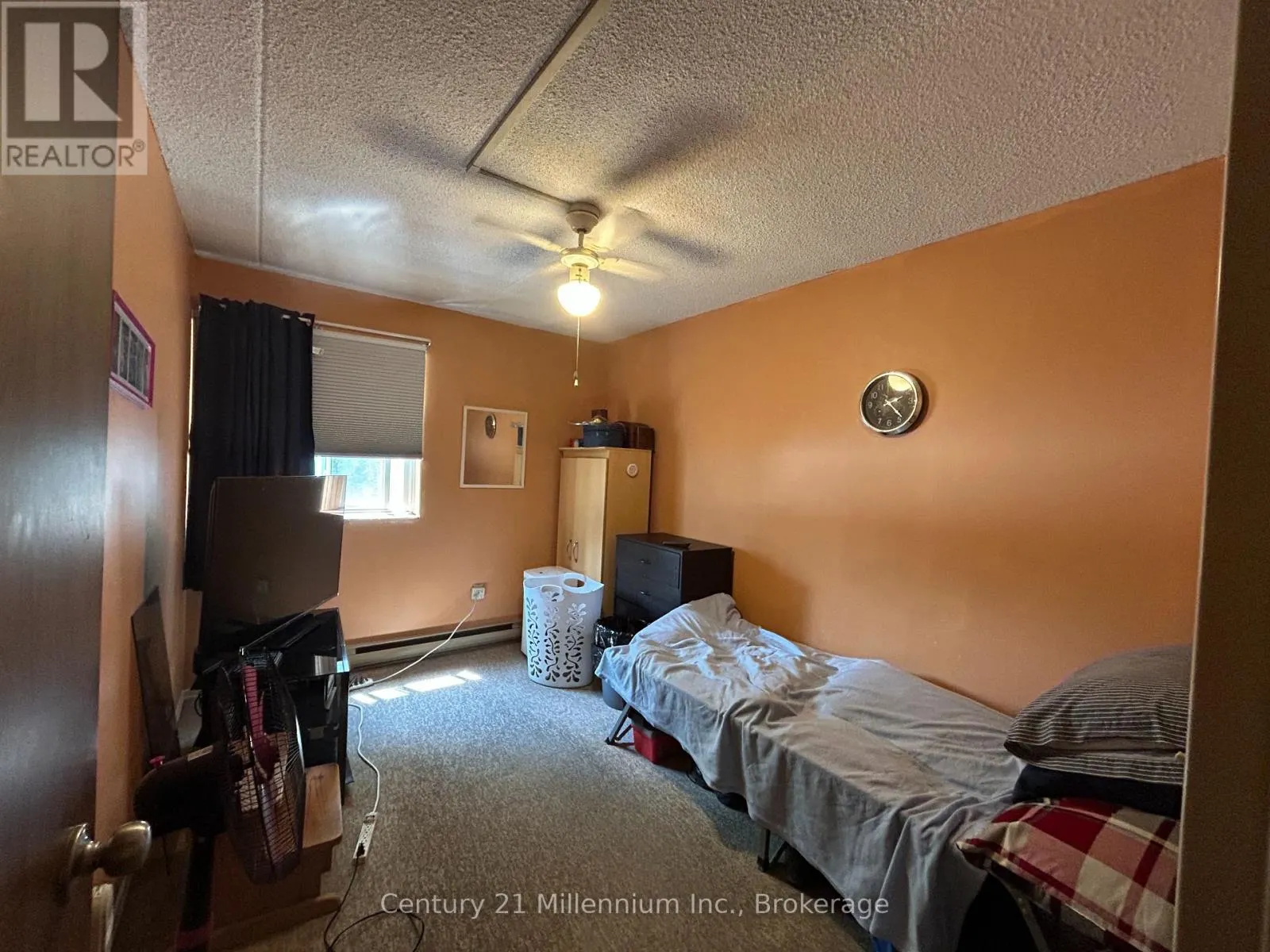 202 - 460 ONTARIO STREET, #202