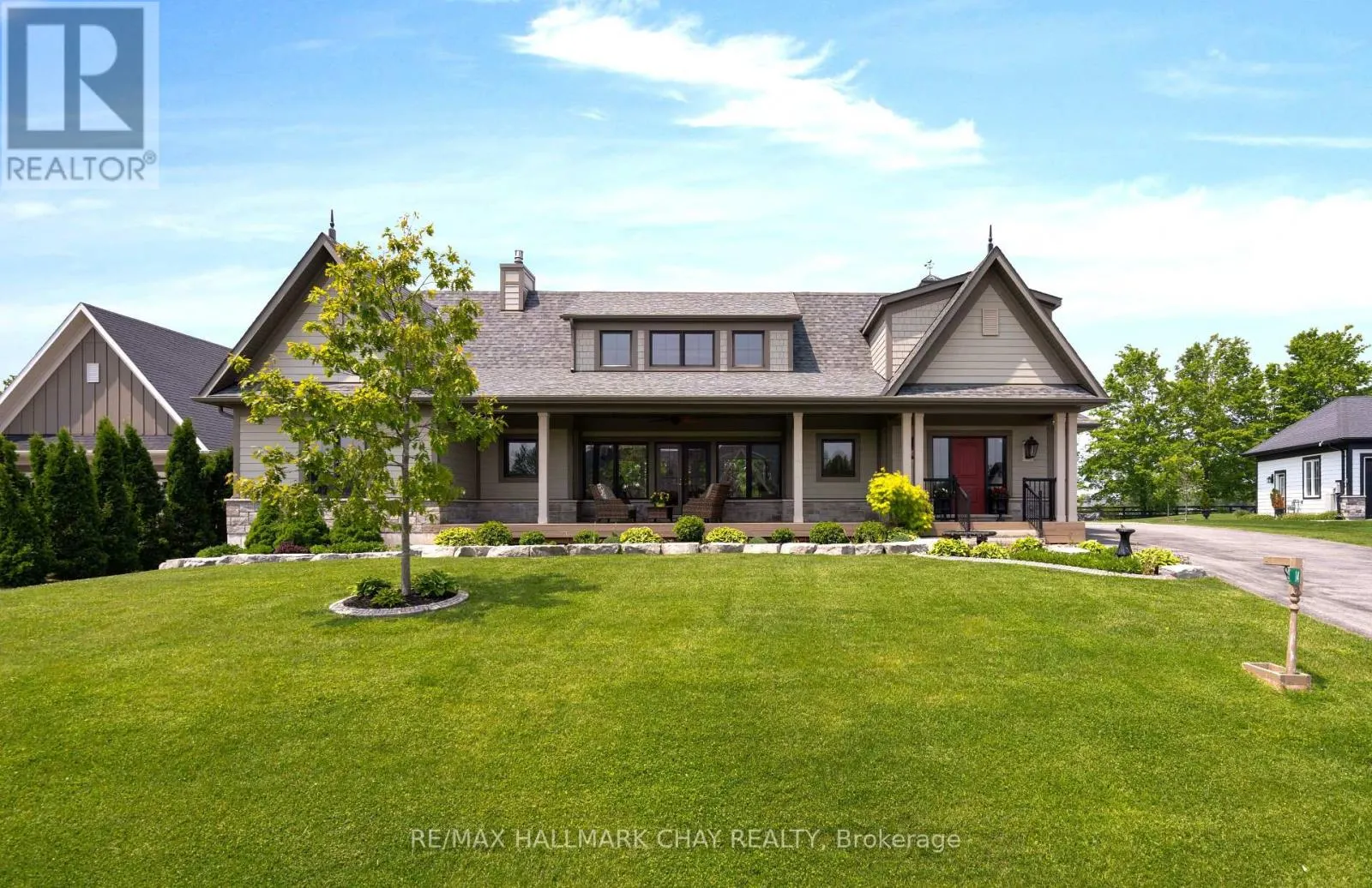 14 GEORGIAN GRANDE DRIVE