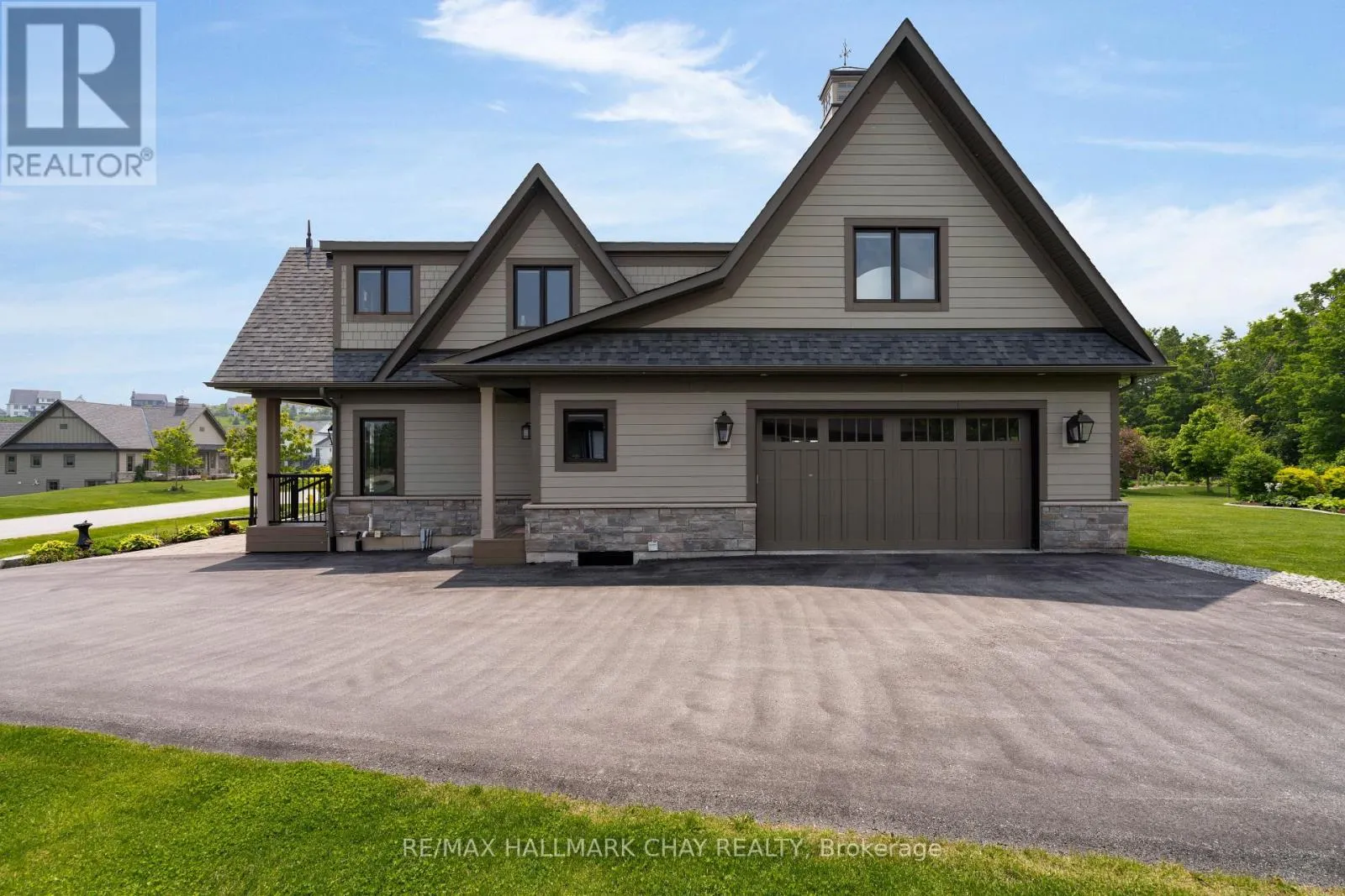14 GEORGIAN GRANDE DRIVE