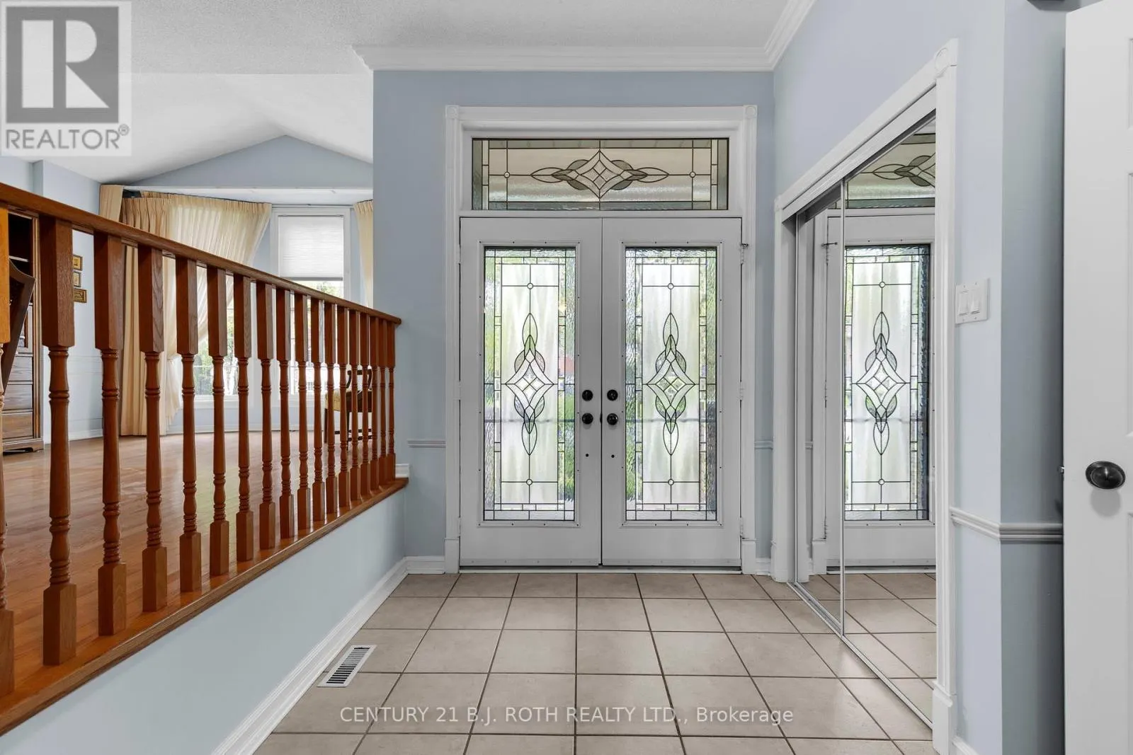 7 TRAILWOOD PLACE