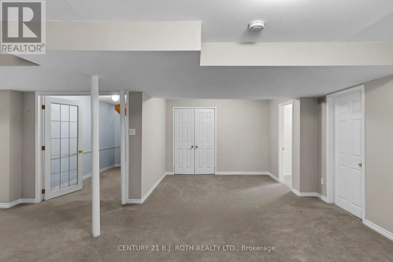 7 TRAILWOOD PLACE
