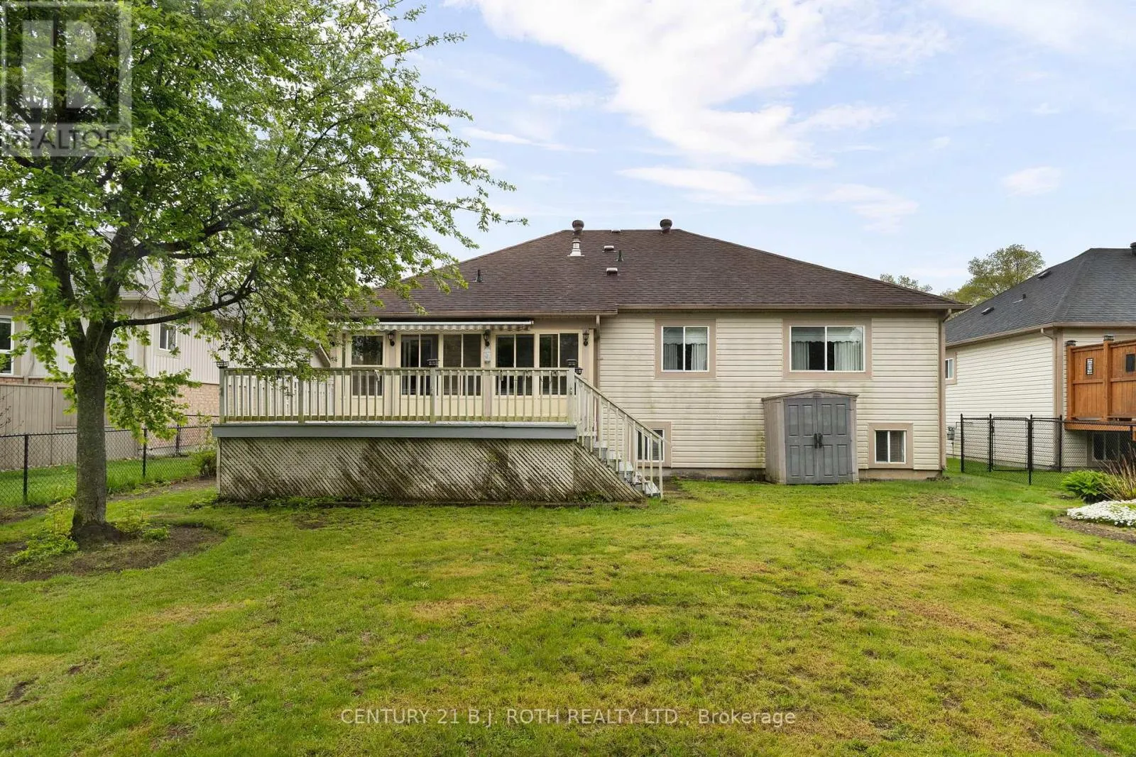 7 TRAILWOOD PLACE