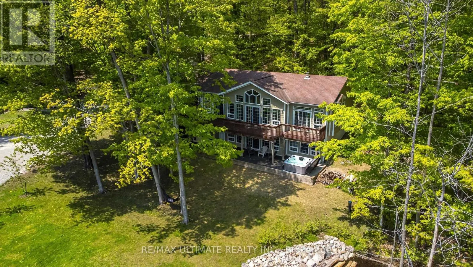 157 FARLAIN LAKE ROAD W