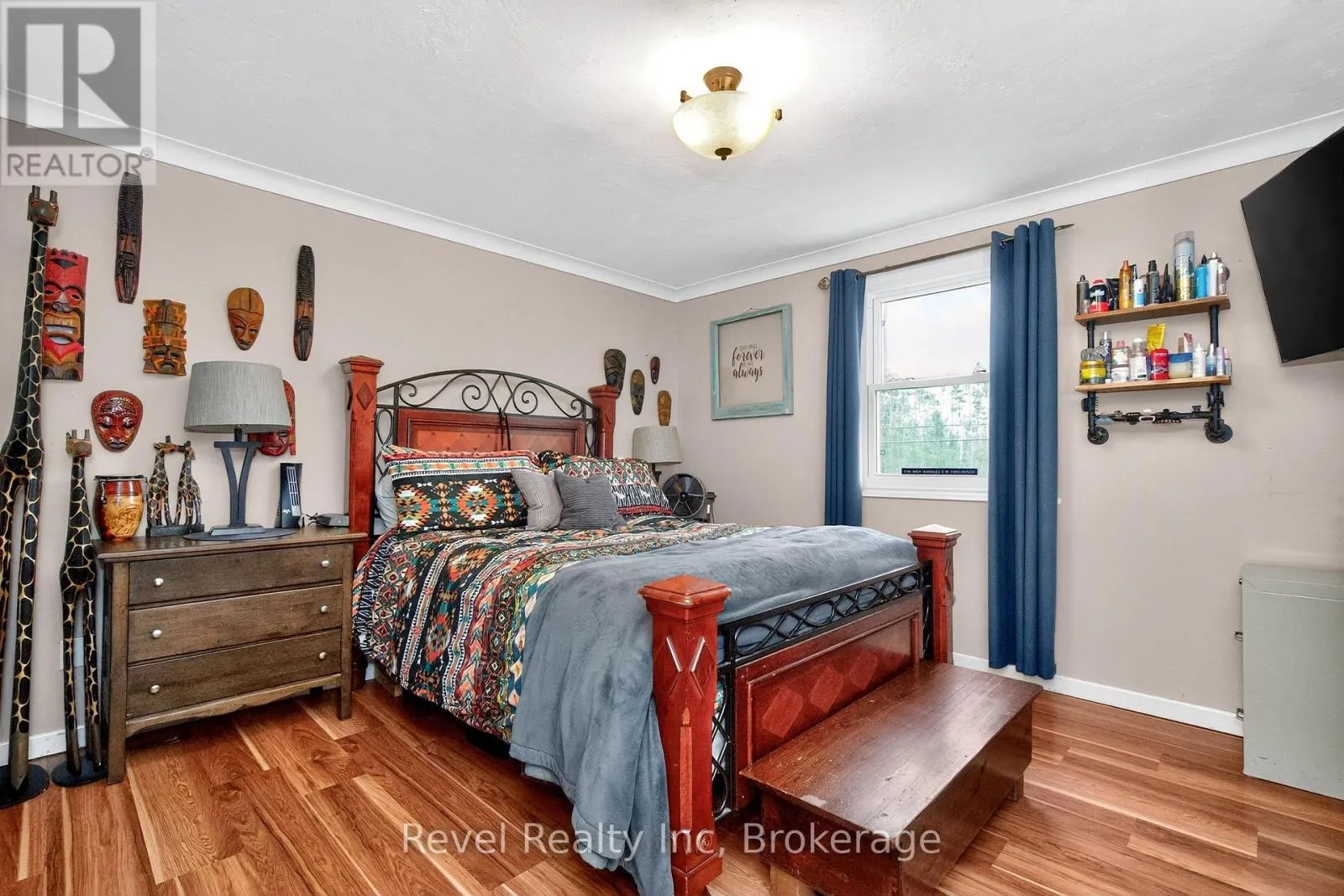 10 JAMIESON CRESCENT