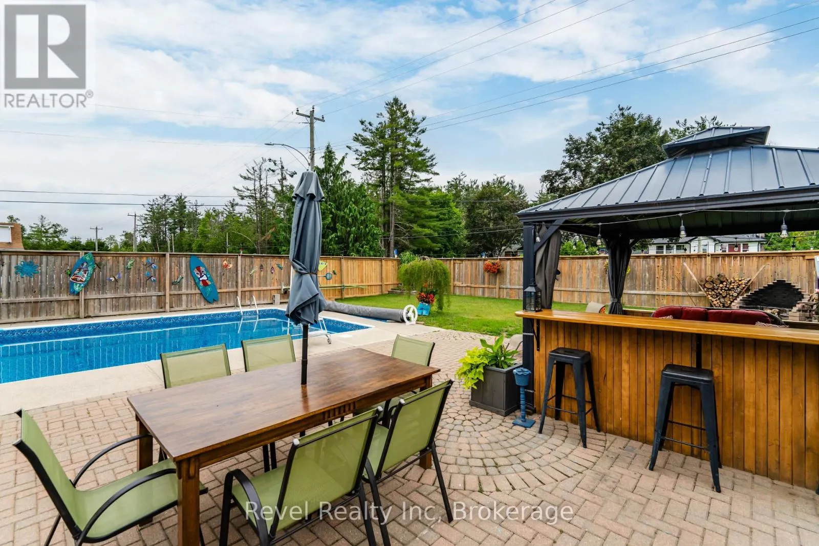 10 JAMIESON CRESCENT