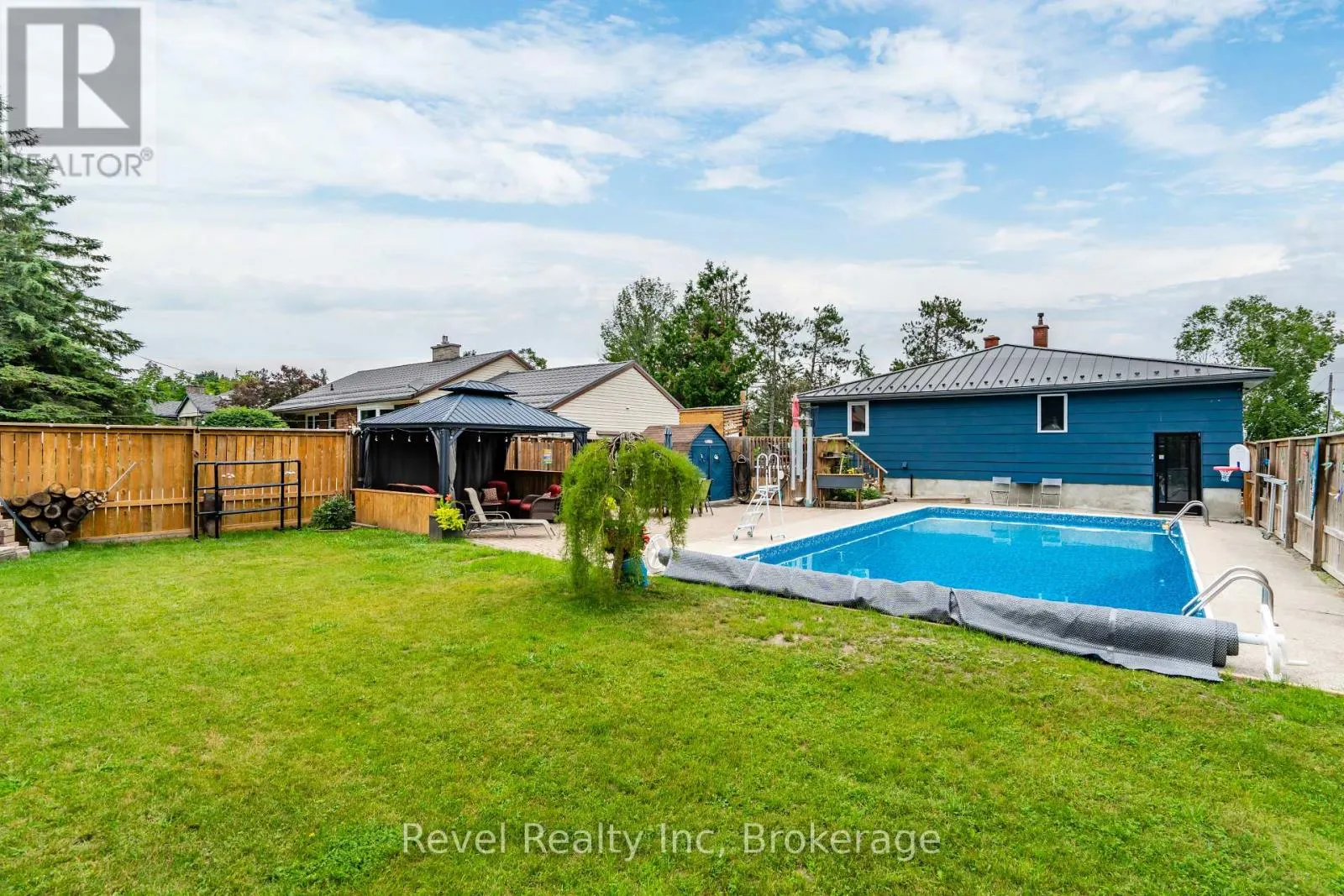 10 JAMIESON CRESCENT