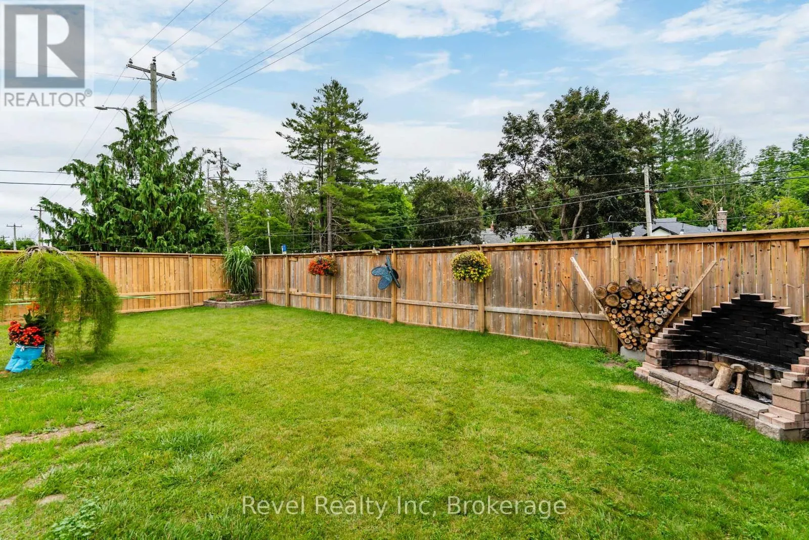 10 JAMIESON CRESCENT