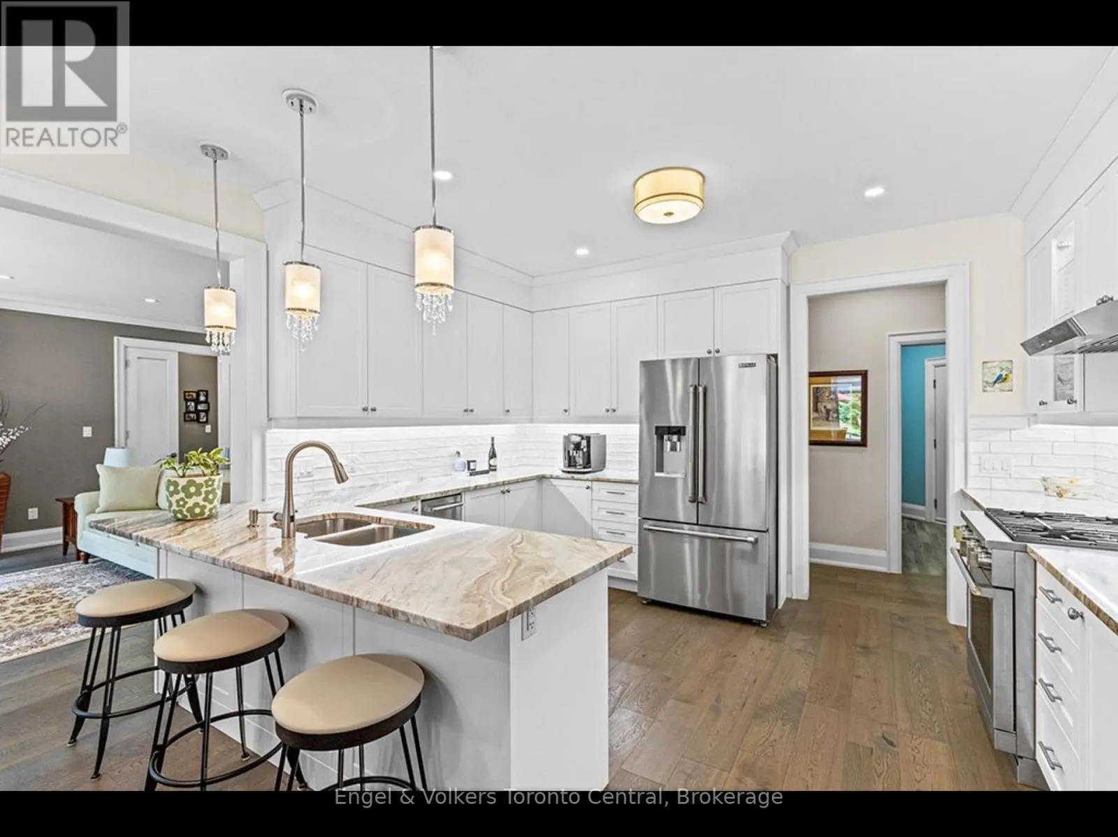 81 SPRUCE STREET