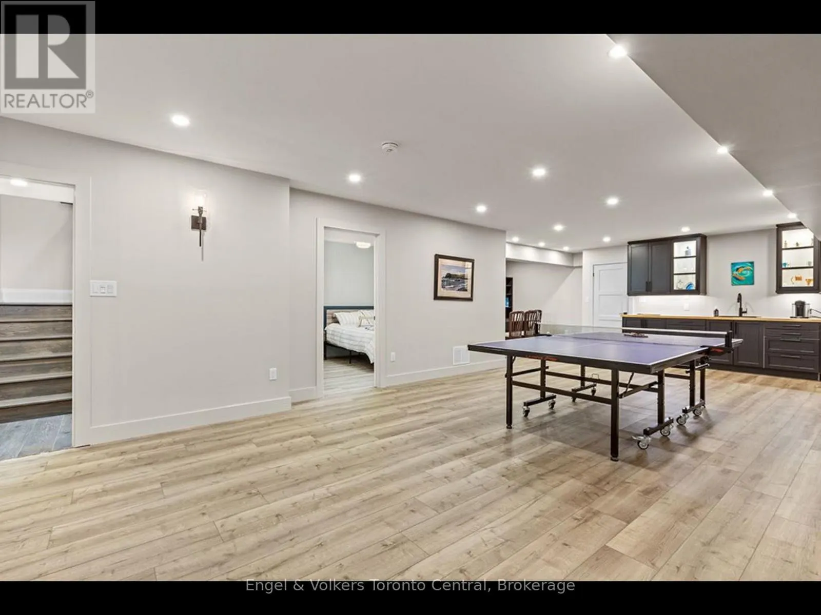 81 SPRUCE STREET