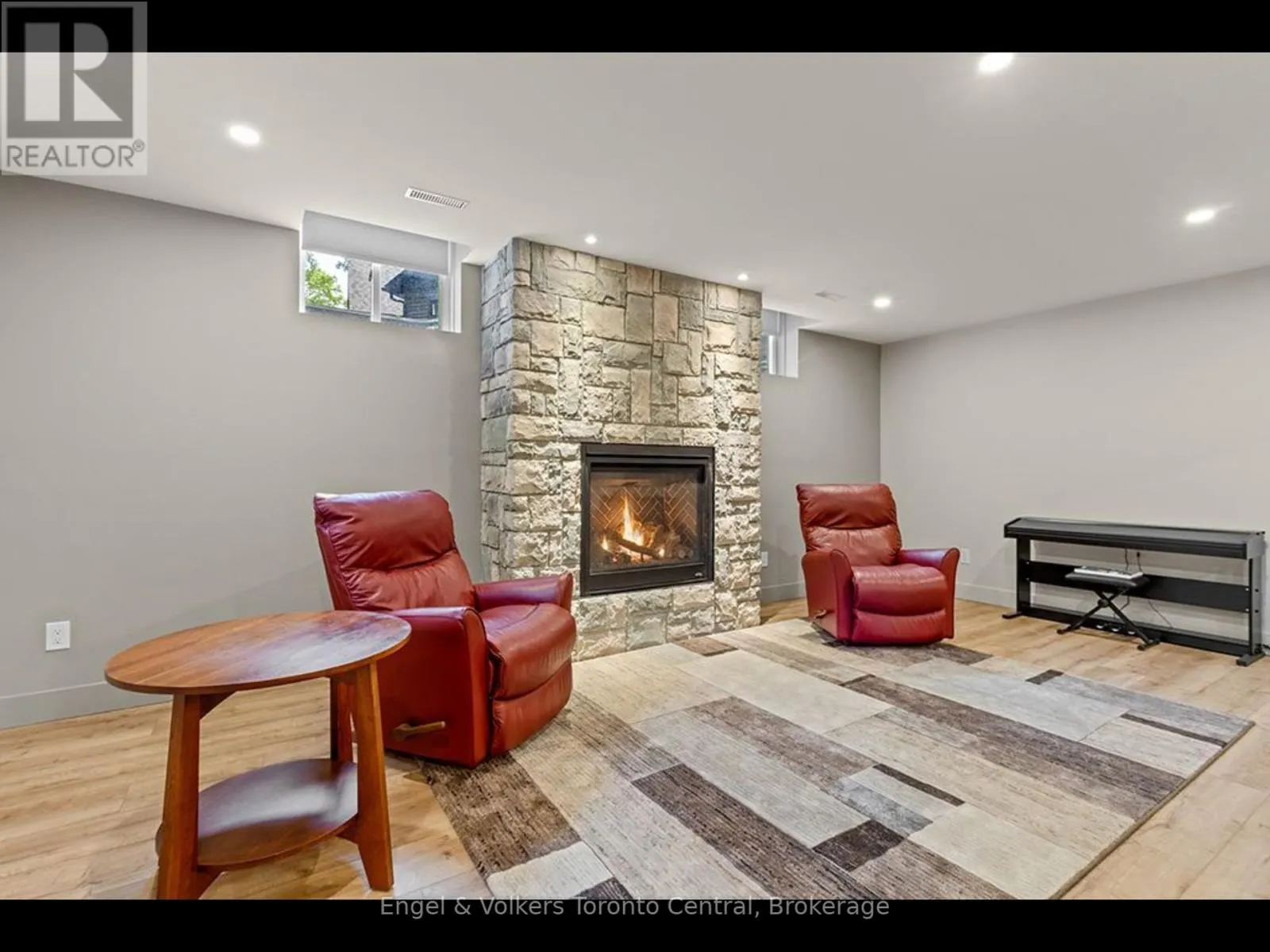 81 SPRUCE STREET