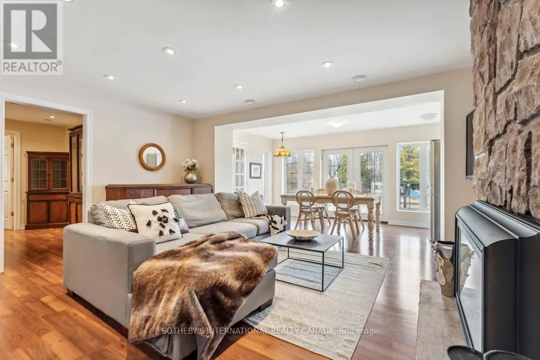 400 OXBOW PARK DRIVE