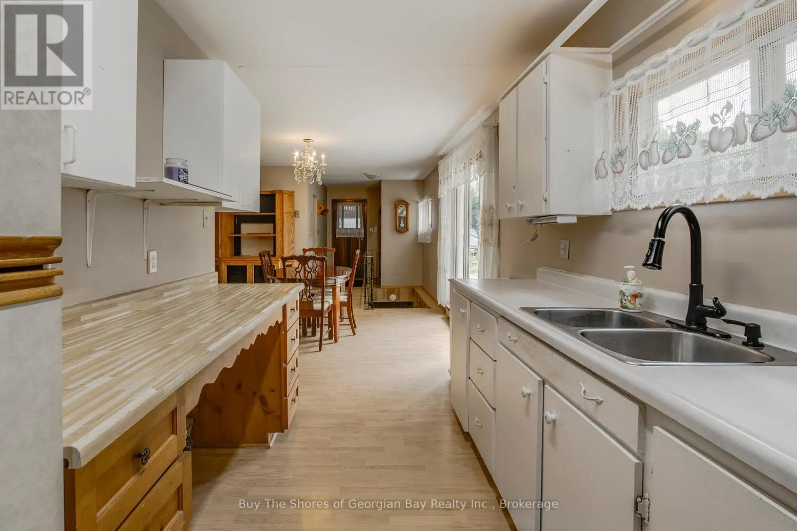 40 LEPAGE DRIVE