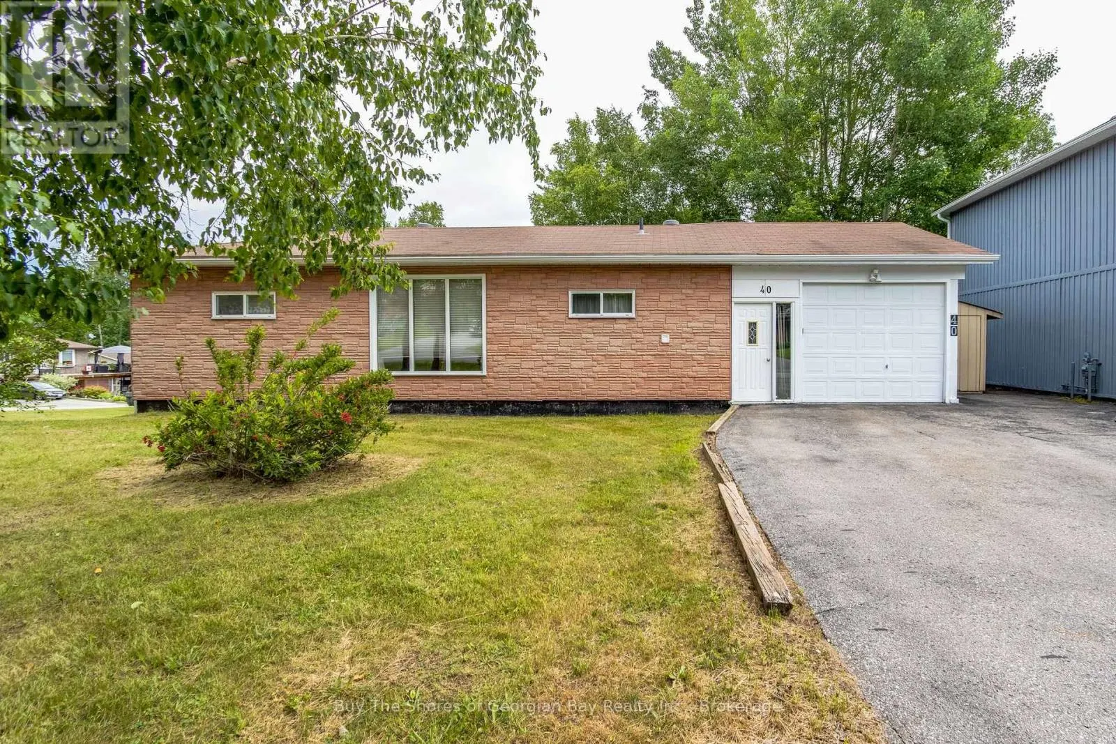 40 LEPAGE DRIVE