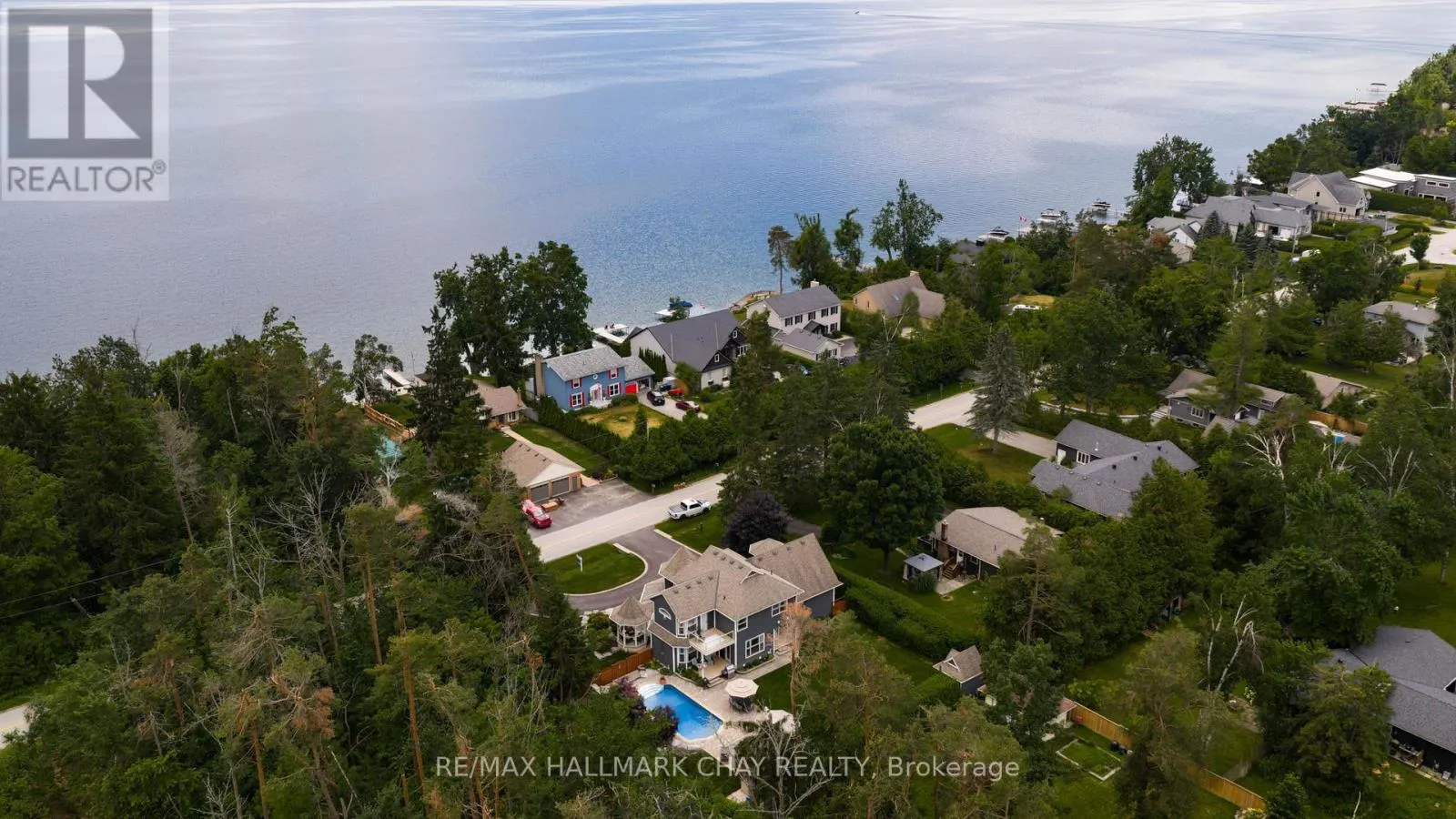 146 LAKESHORE ROAD W