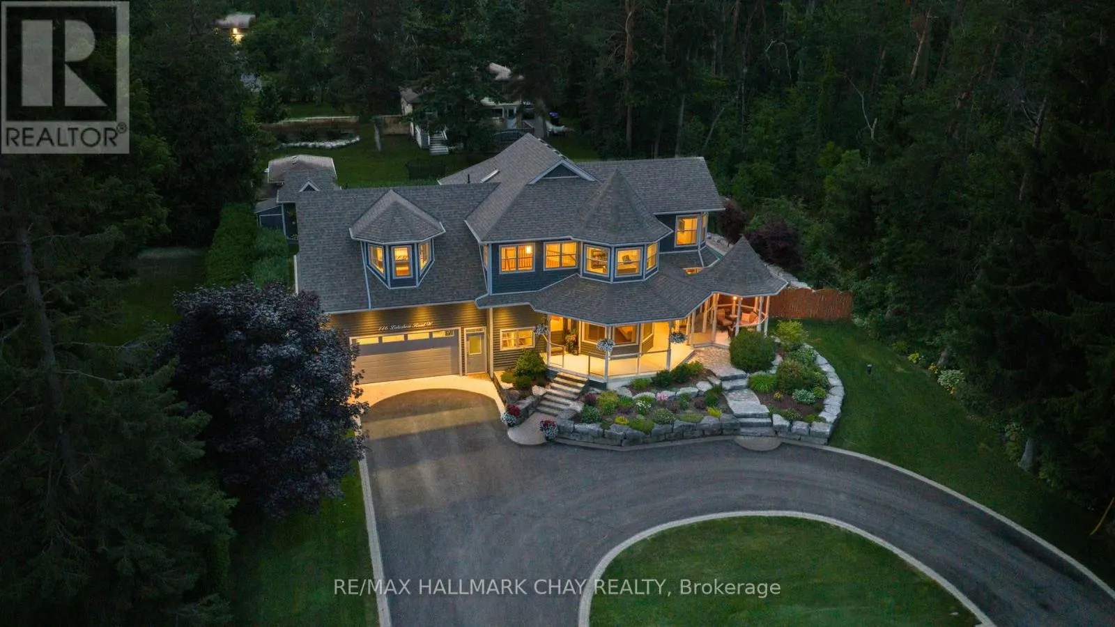 146 LAKESHORE ROAD W