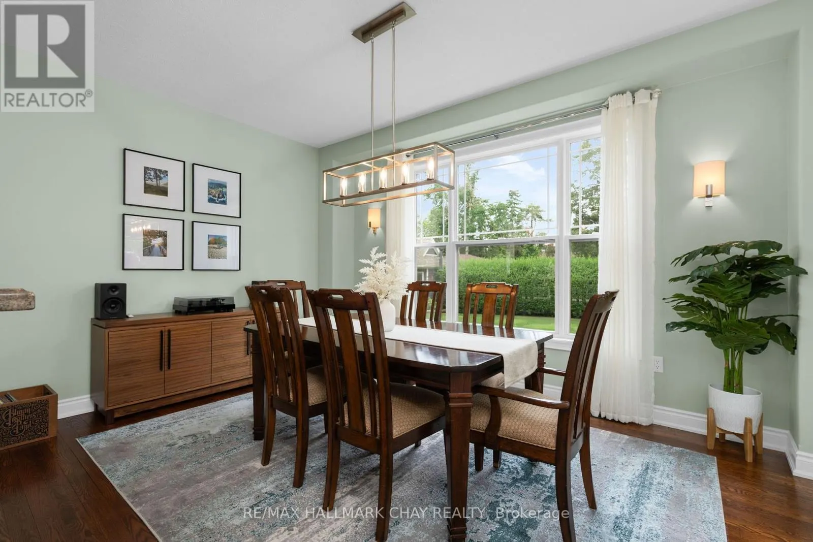 146 LAKESHORE ROAD W