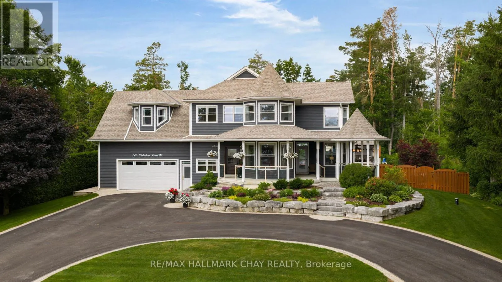 146 LAKESHORE ROAD W