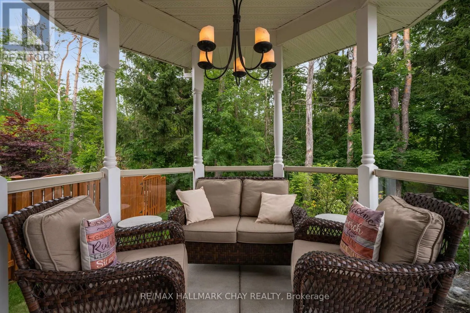 146 LAKESHORE ROAD W