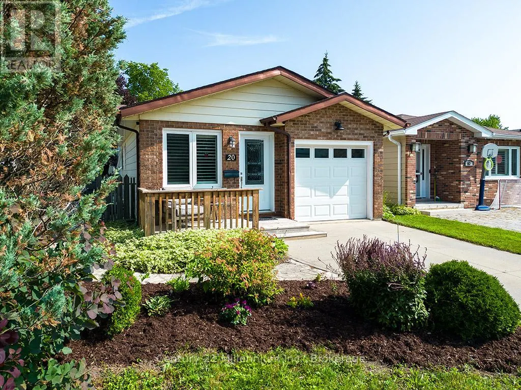 20 LESLIE DRIVE