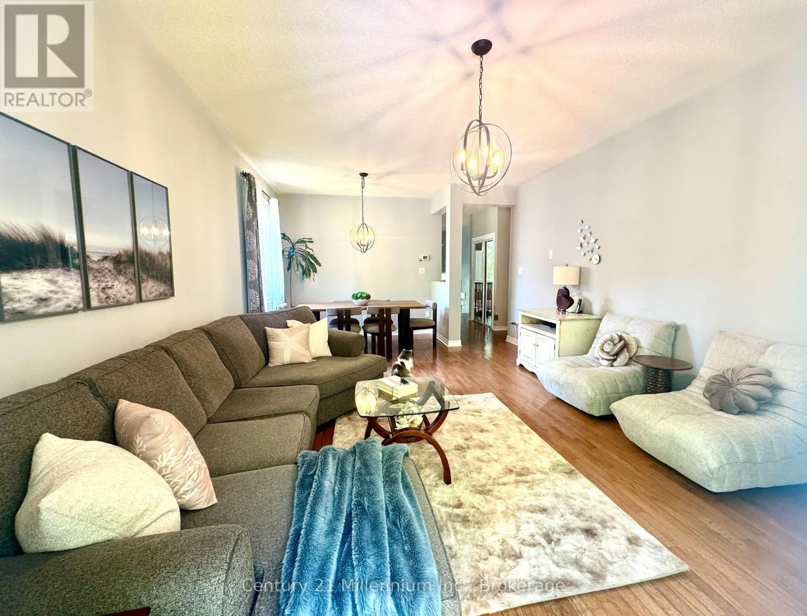 7 SPARROW LANE