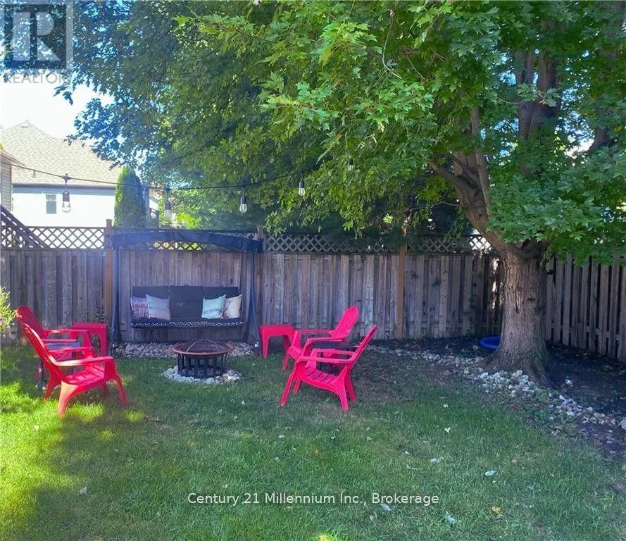 7 SPARROW LANE