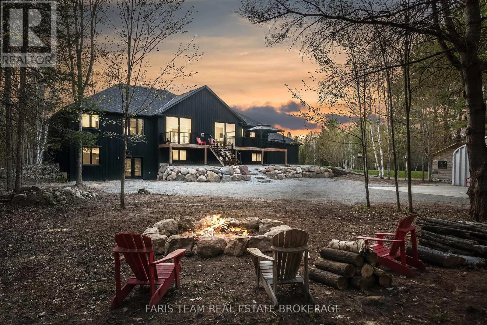 151 MOUNT SAINT LOUIS ROAD E
