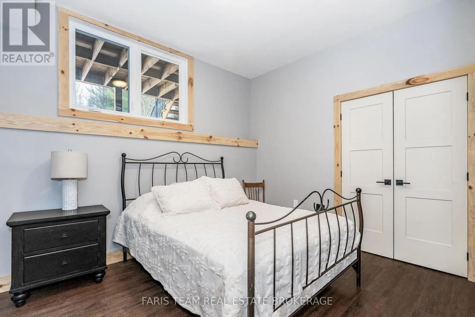 151 MOUNT SAINT LOUIS ROAD E