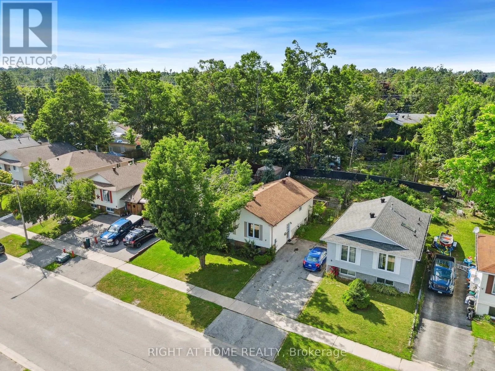 8 CHRISTINE PLACE