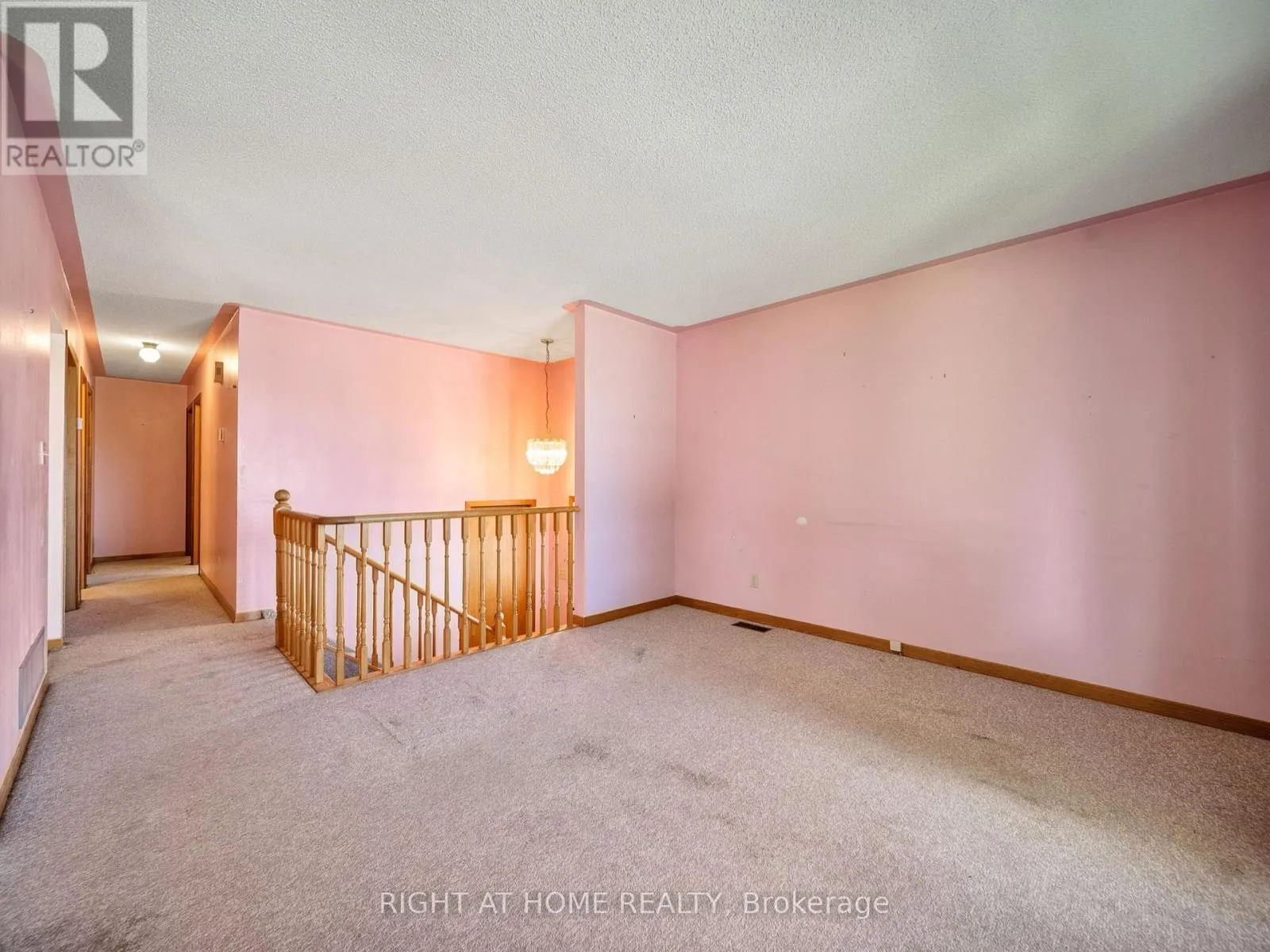 8 CHRISTINE PLACE