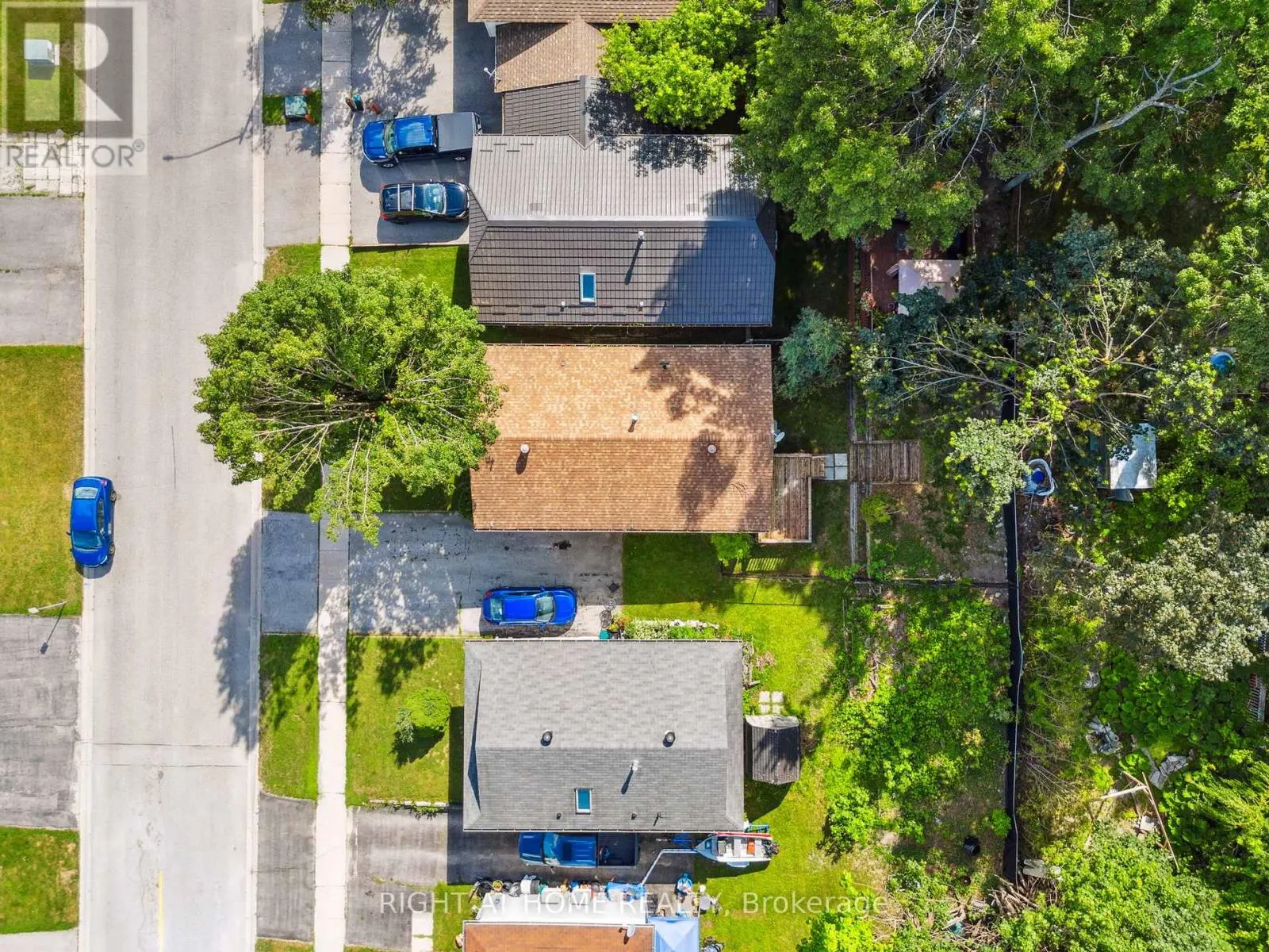 8 CHRISTINE PLACE