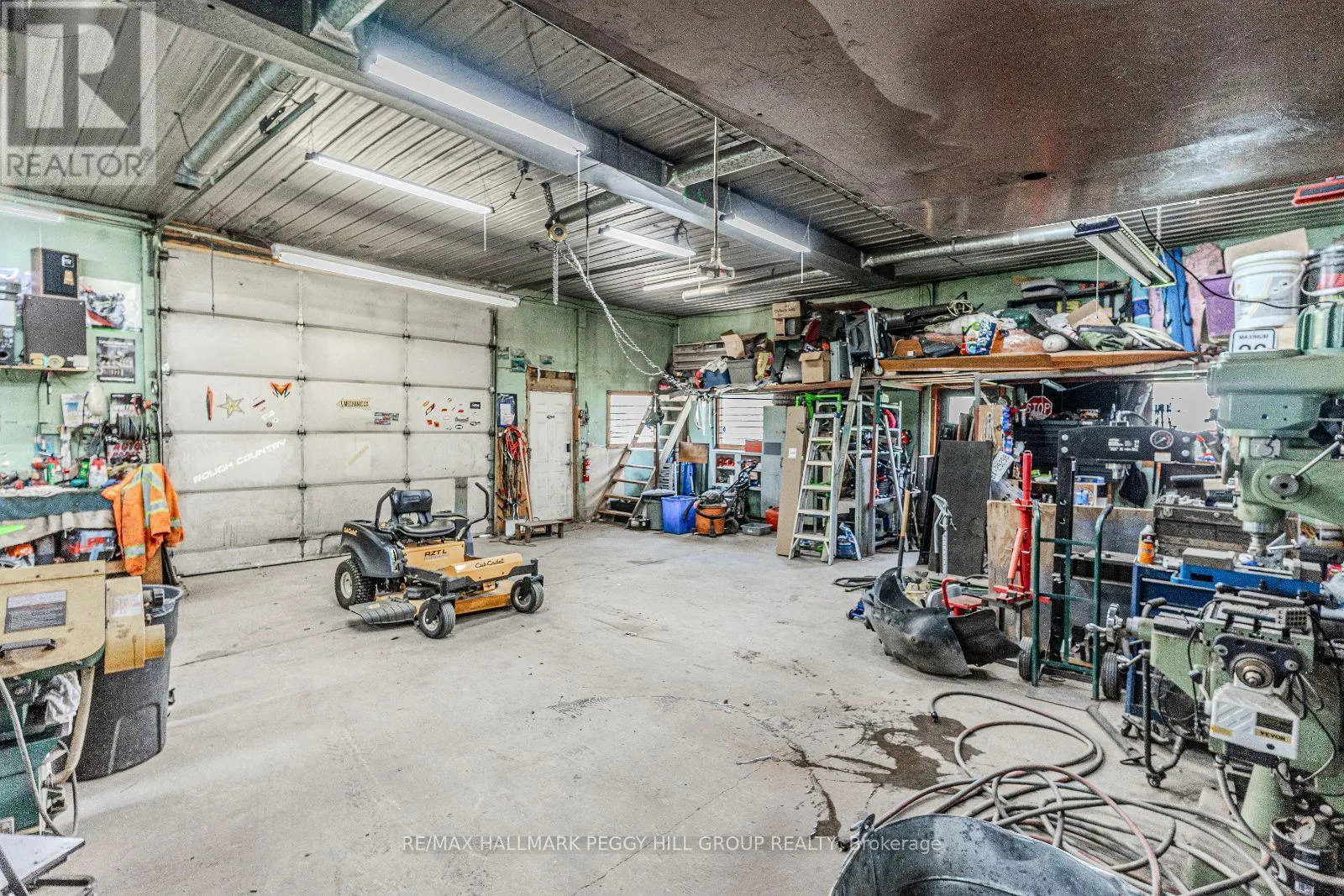 3413 MCCARTHY DRIVE